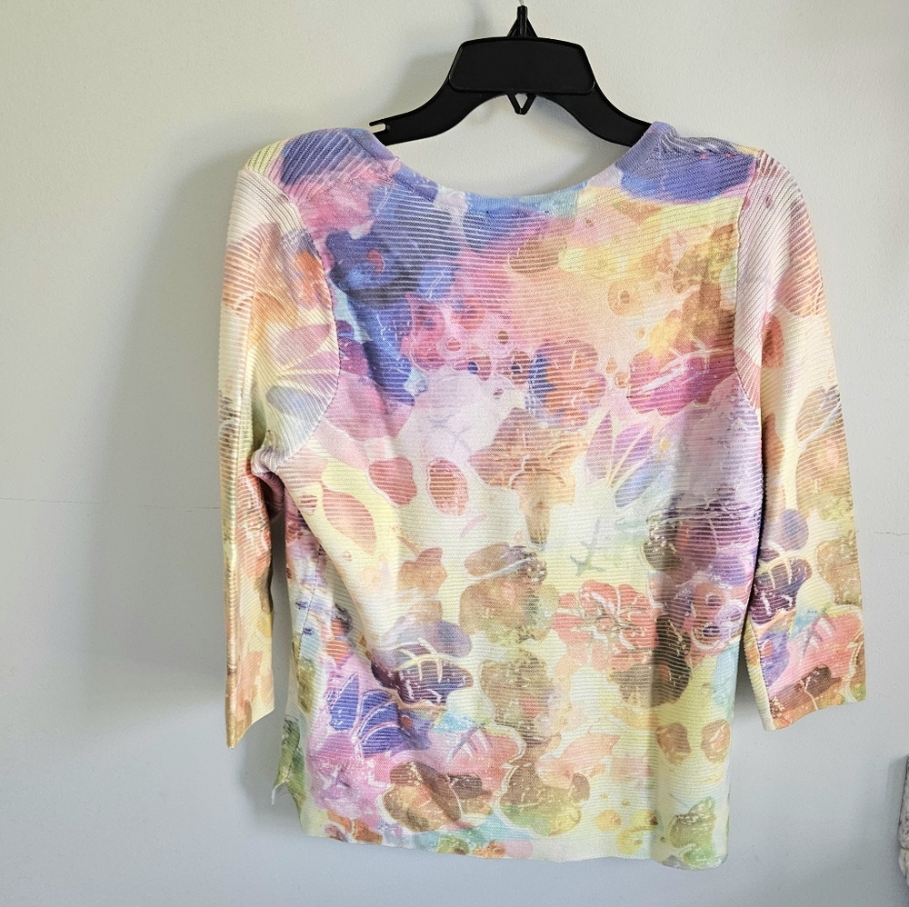Alison Sheri NWT ribbed knit watercolor floral top - Picture 2 of 4